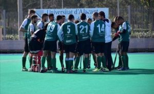 El Club Atlético San Vicente – Hockey renueva su compromiso con la Universidad de Alicante.